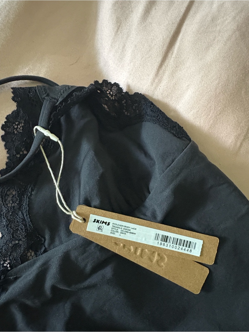 SKIMS fits everybody Black Lace-Trim Bodysuit - Picture 6 of 6